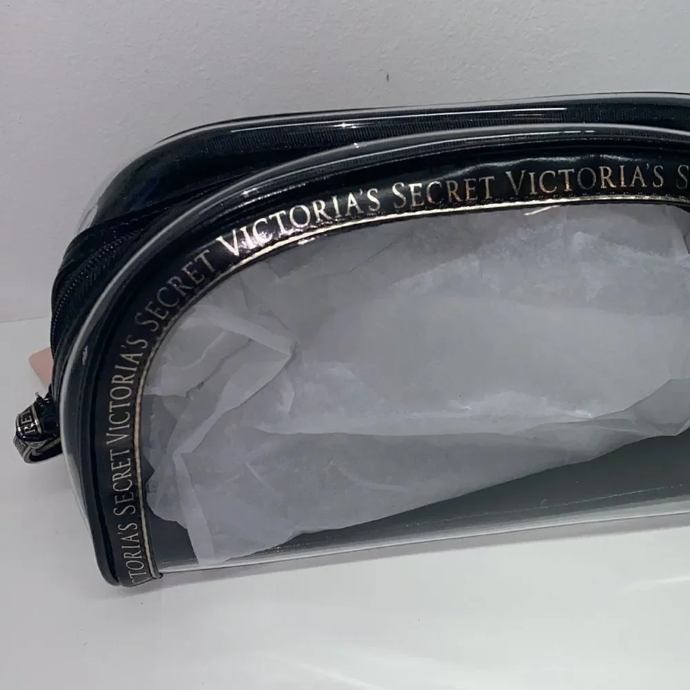🔥NWT Victoria Secret cosmetic bag (60)